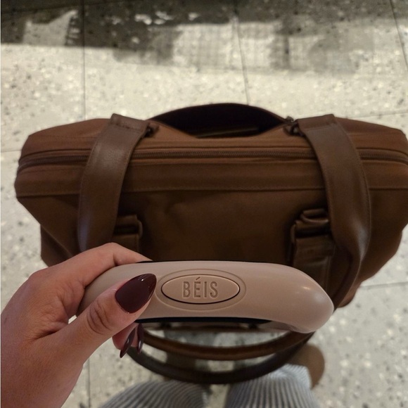 BEIS Mini Weekender - Maple - Picture 2 of 10